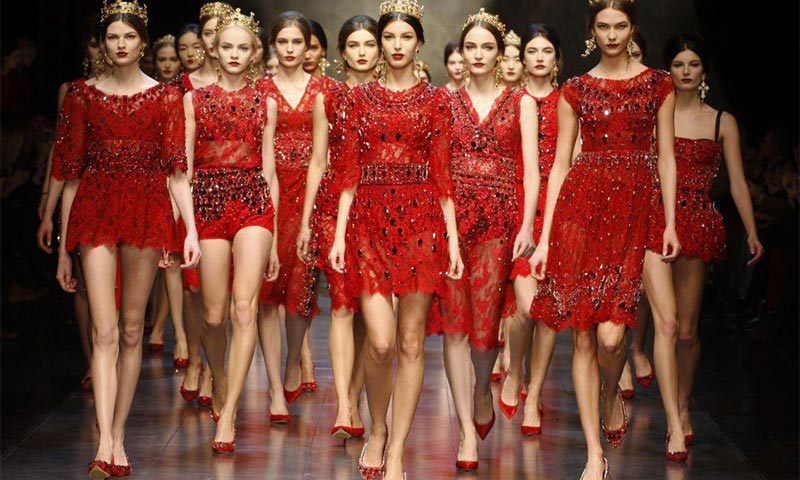 Top 57+ imagen dolce and gabbana real women - Abzlocal.mx