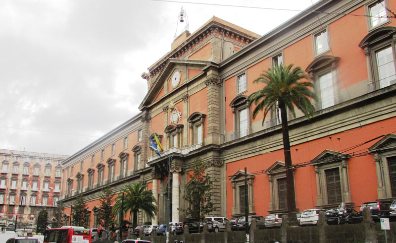 museo archeologico napoli