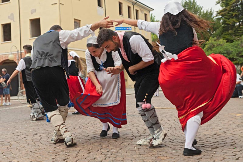 tarantella