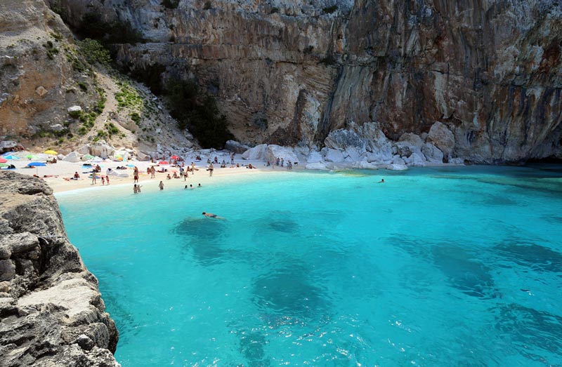 CALA MARIOLU  (Punta Ispuligi – Baunei – Ogliastra)