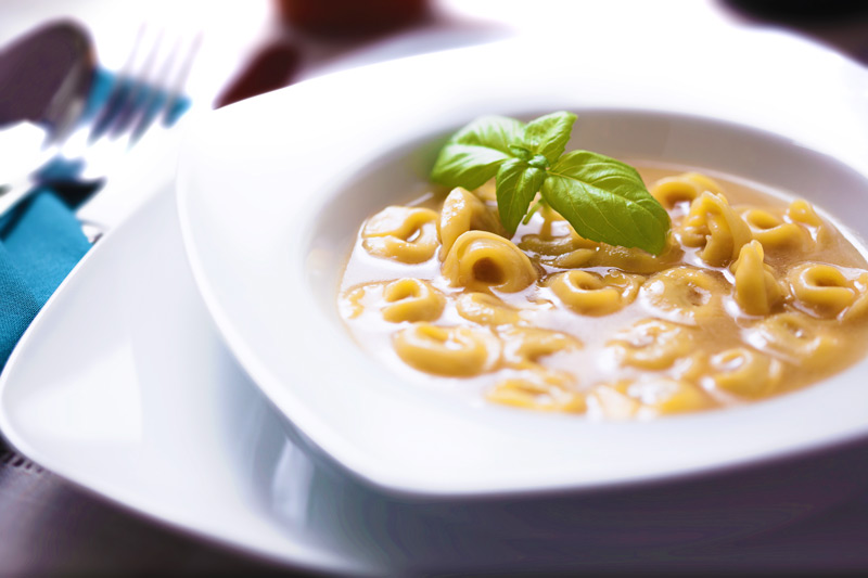 Tortellini in brodo