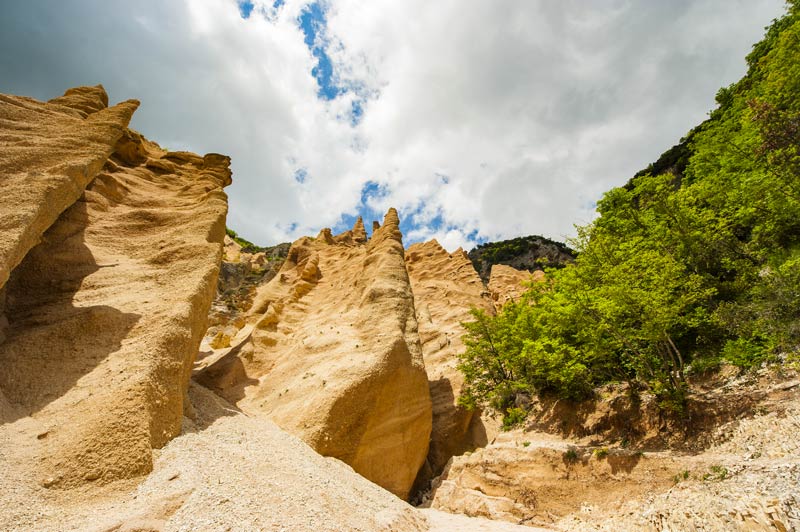 Le Lame Rosse, Fiastra