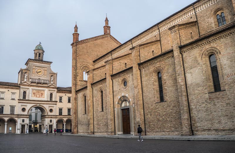 Piazza Duomo Crema