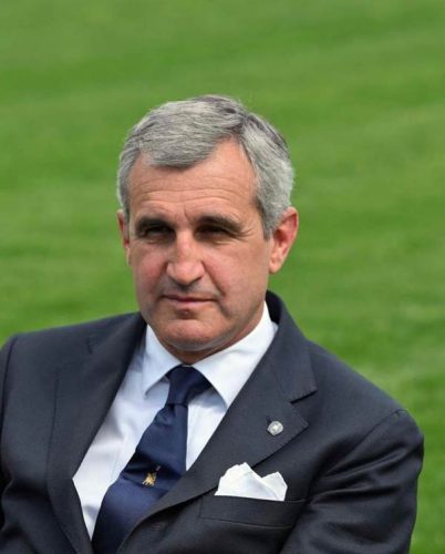 Michi Grassi, una storia di eccellenza pittorica, resilienza e rinascita: il Maestro premiato alla Camera dei Deputati