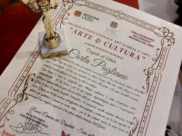 Carla Pugliano, la ricerca del senso della vita attraverso l’arte: la pittrice premiata da Art Global